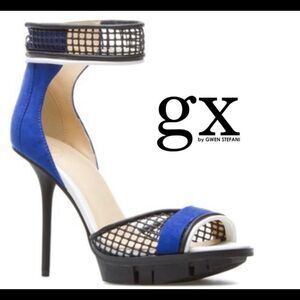 Nwob GX by Gwen Stefan blue black white Namiko Suede High Heels size 9